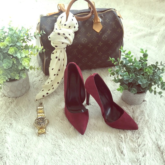 Charlotte Russe Shoes - Beautiful Red Burgundy Heels 4.5 inches